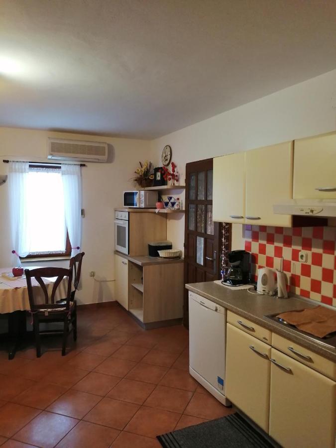 Apartment Jadranka Sveti Anton  Bagian luar foto
